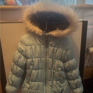 Chic Light Blue Puffer Jacket with Faux Fur Trim